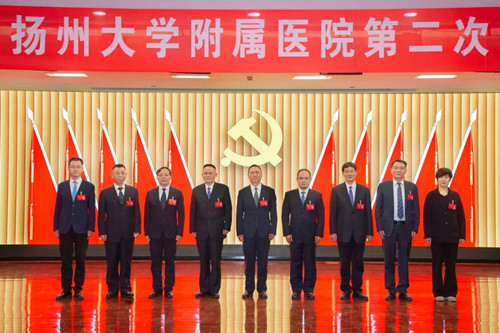 合影1_副本.jpg